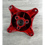 Second-hand - Red Dax hub with damage / signs of use