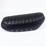 Dax saddle CT-70 style with 6 volt saddle plate - black