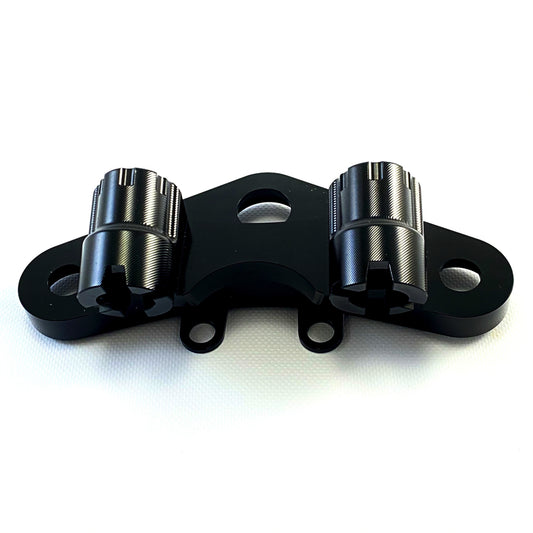 CNC gefreesde stuurklem zwart voor 12V Dax met Dax 6 Volt Look