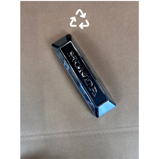 D'occasion - Emblème de fourche Honda Dax, sans support 