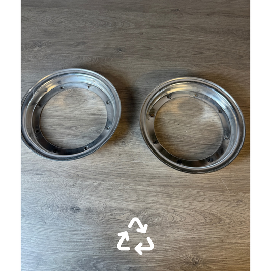 Gebraucht – Felgenhälften Dax 3,00 × 10 Zoll, gebraucht