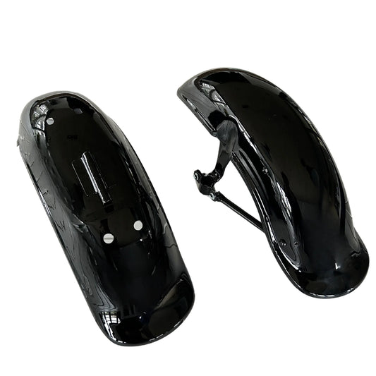 Set of German fenders scratches on the rear fender 