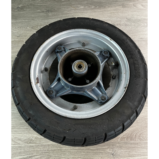 Gebraucht - Felge, Nabe und Reifen von Dax 3.50 x 10 Zoll 