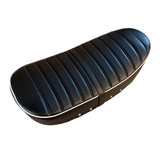 Laag zadel voor Dax 2,5 en 3,5 liter Dax - Japanse stijl zwart met witte rand